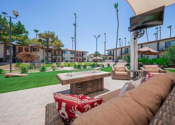 236 Fully Furnished 1br Suite-outdoor Pool