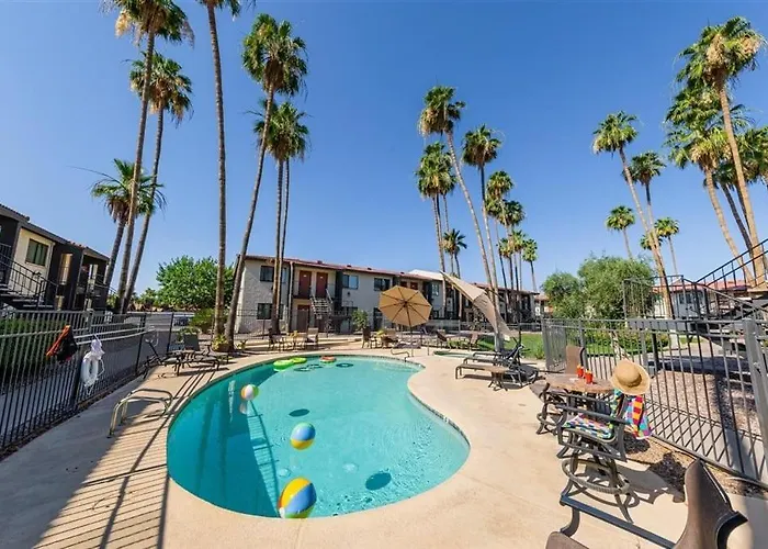236 Fully Furnished 1br Suite-outdoor Pool *