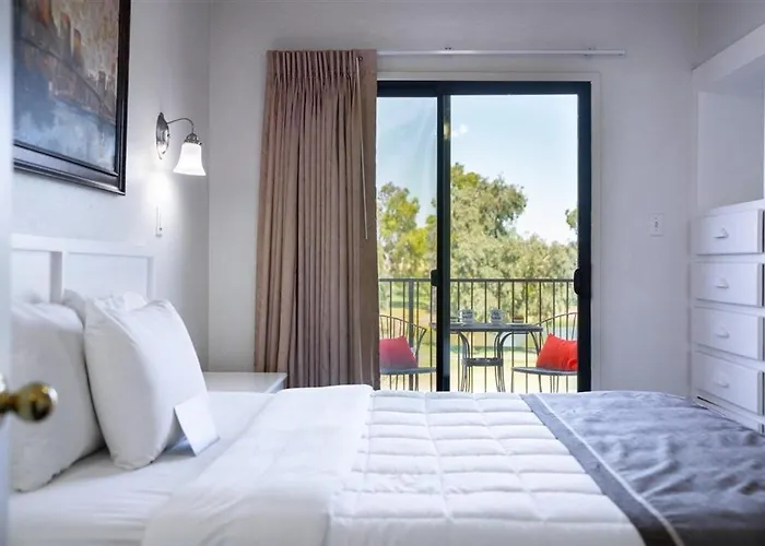 236 Fully Furnished 1br Suite-outdoor Pool Apartament Scottsdale